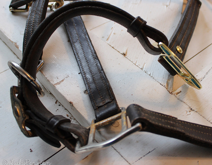 How to fix a horse halter with a broken square on the noseband.